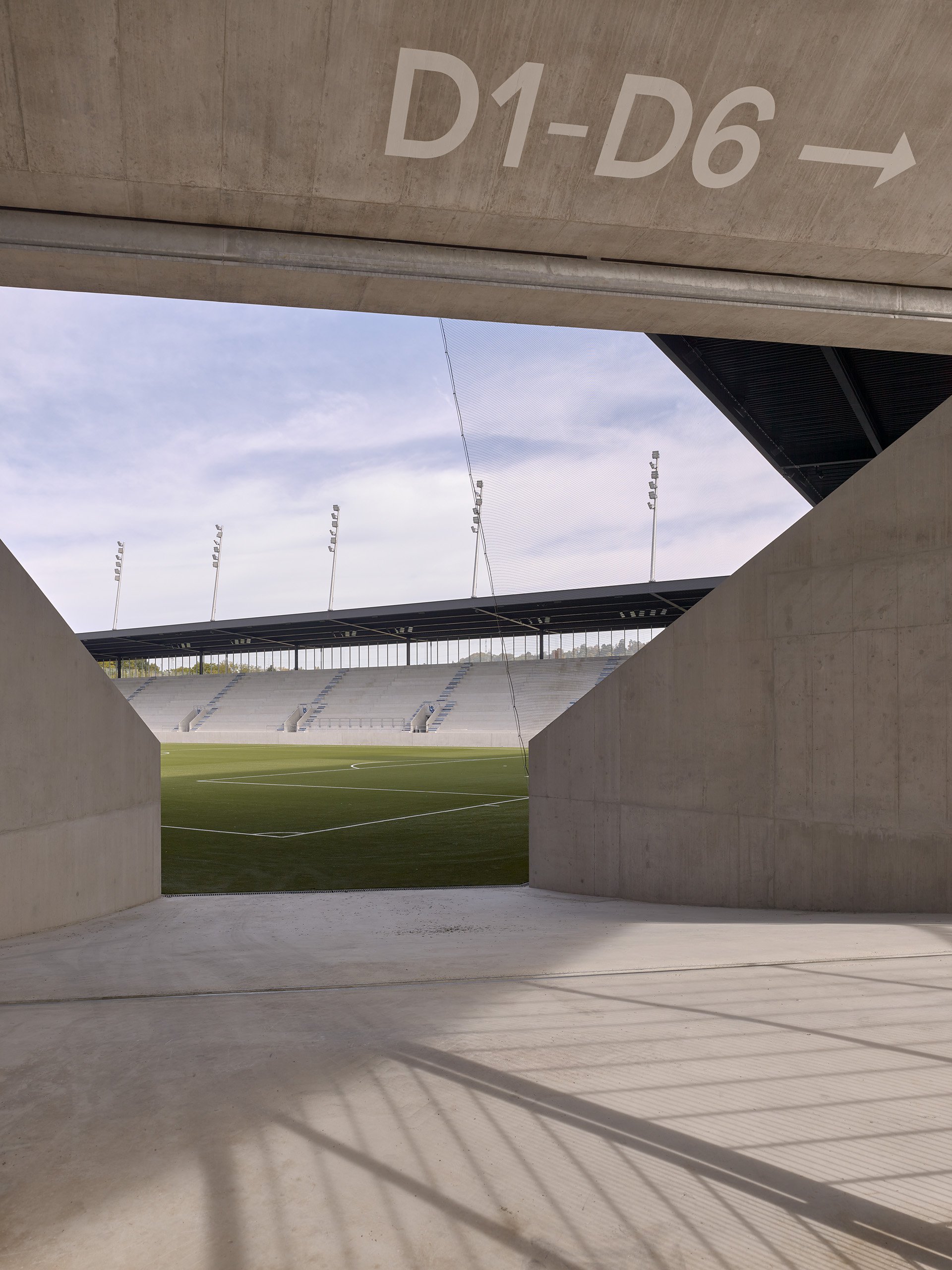 kong signaletik stade de la tuiliere lausanne 2020