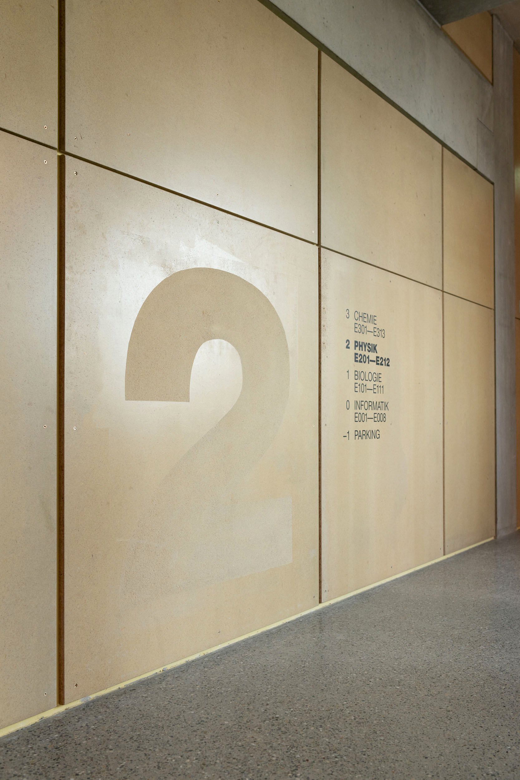 kong signaletik wayfinding kantonsschule limmattal zürich 2025