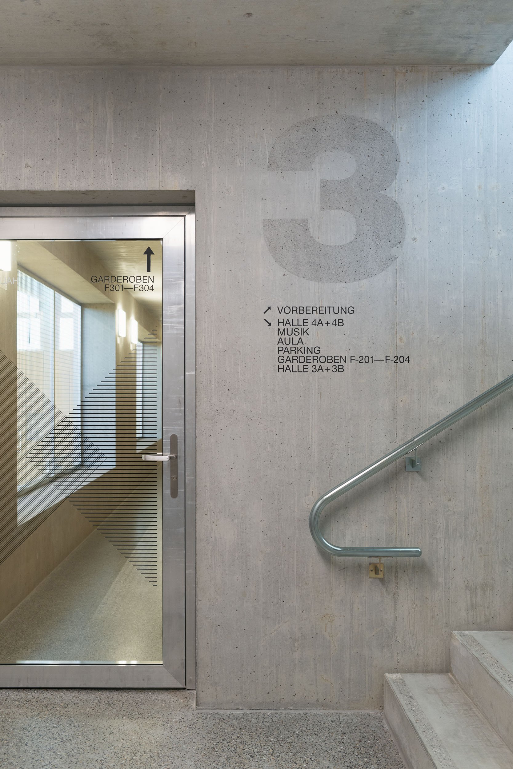 kong signaletik wayfinding kantonsschule limmattal zürich 2025